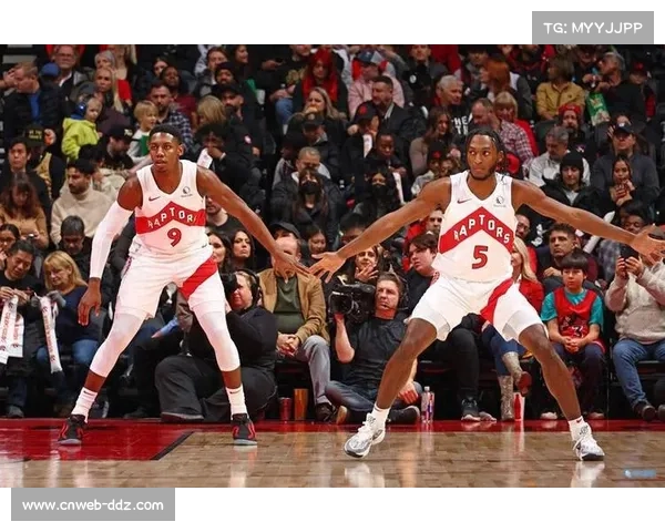 猛龙勇士第三节对轰40分，奎克利单节15分创赛季新高